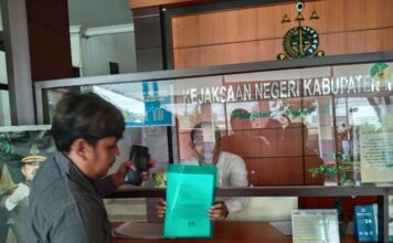 Direktur RS Dolopo Madiun Pornomo Hadi Dilaporkan titokers Ke Kejaksaan Negeri Kabupaten Madiun