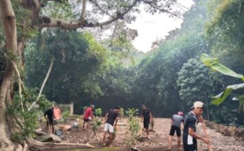 Perkumpulan Prabu Tawangalun Kedawung Banyuwangi Gelar Kerja Bakti