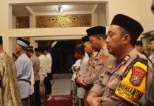 Safari Subuh di Loceret, Kapolres Nganjuk Ajak Warga Perkuat Iman dan Waspadai Hoaks