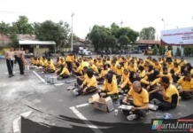 Perkuat Soliditas Internal, Polres Kediri Gelar Olahraga dan Makan Bersama