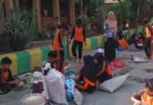 SDN Warungdowo I Ciptakan Inovasi Komdaring dan POC, Ubah Sampah Organik Jadi Produk Bernilai Jual