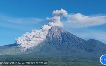 PVMBG Terus Pantau Aktivitas Gunung Semeru, Masyarakat Diimbau Tetap Tenang Dan Waspada