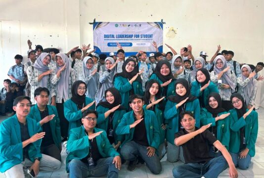 Mahasiswa KSM-E BEM FIA UNISMA Gelar Sosialisasi Digital Leadership di SMK Muhammadiyah 8 Pakis