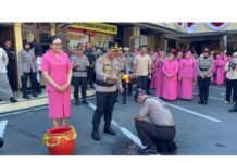 Kapolres Berharap Kepada 62 Personel Polres Lumajang Yang Naik Pangkat, Sebagai Motivasi Untuk Terus Mengembangkan Diri