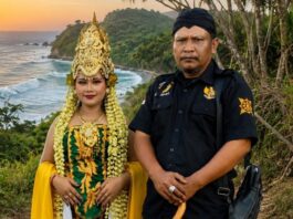 MENGENAL TRADISI LABUHAN GUNUNG KOMBANG NGLIYEP MALANGBERSAMA KI SURYO ALAM DAN NYIMAS NAWANGSARI
