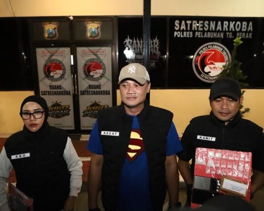 Polres Pelabuhan Tanjung Perak Amankan Tersangka Pengedar Narkoba Sita 42 Gram Sabu