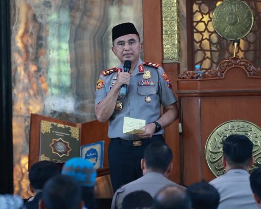 Gelorakan Semangat ‘Jogo Omah’, Kapolda Jatim Tekankan Polisi Bersama Masyarakat Jaga Kamtibmas